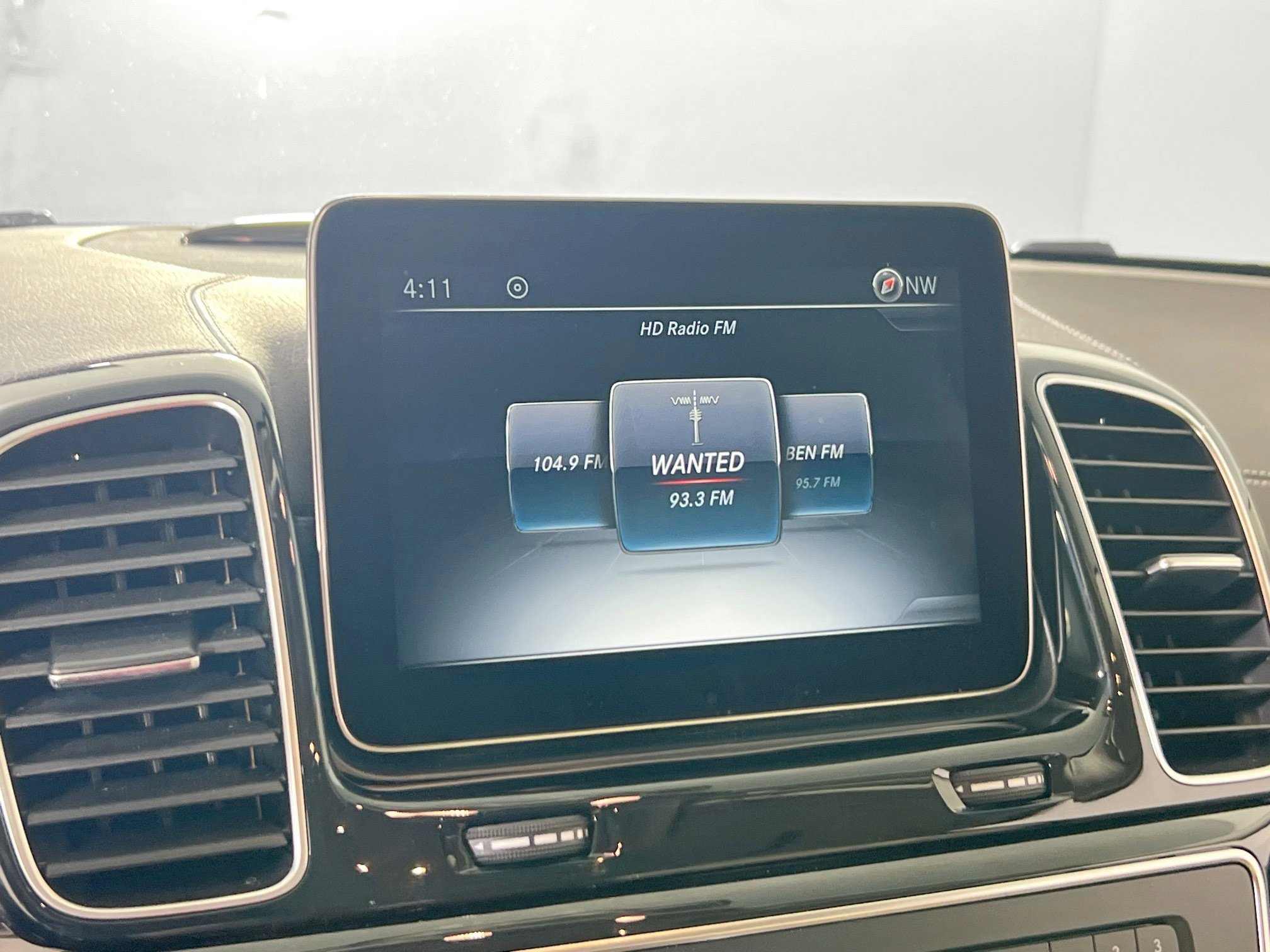 Used 2017 Mercedes-Benz GLS 450 4MATIC image 15