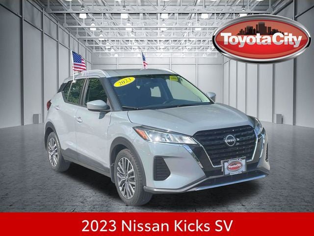 Used 2023 Nissan Kicks SV
