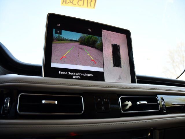 Used 2020 Lincoln Aviator Grand Touring w/ Equipment Group 302A image 14