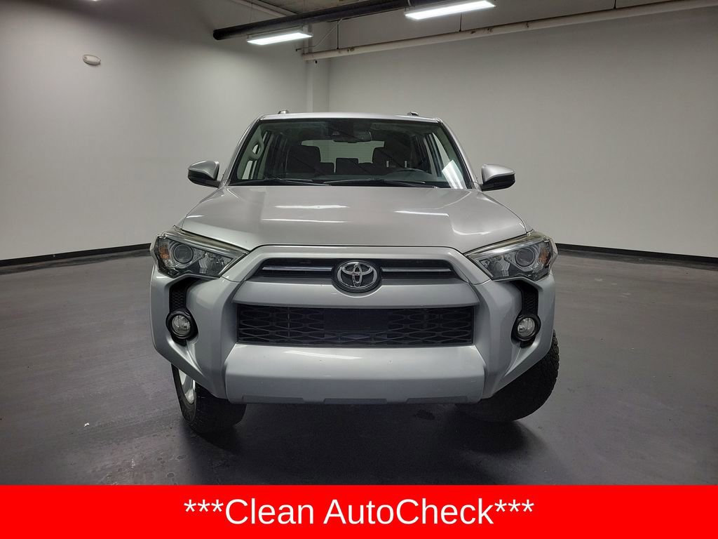 Used 2020 Toyota 4Runner SR5 AWD/4WD image 2