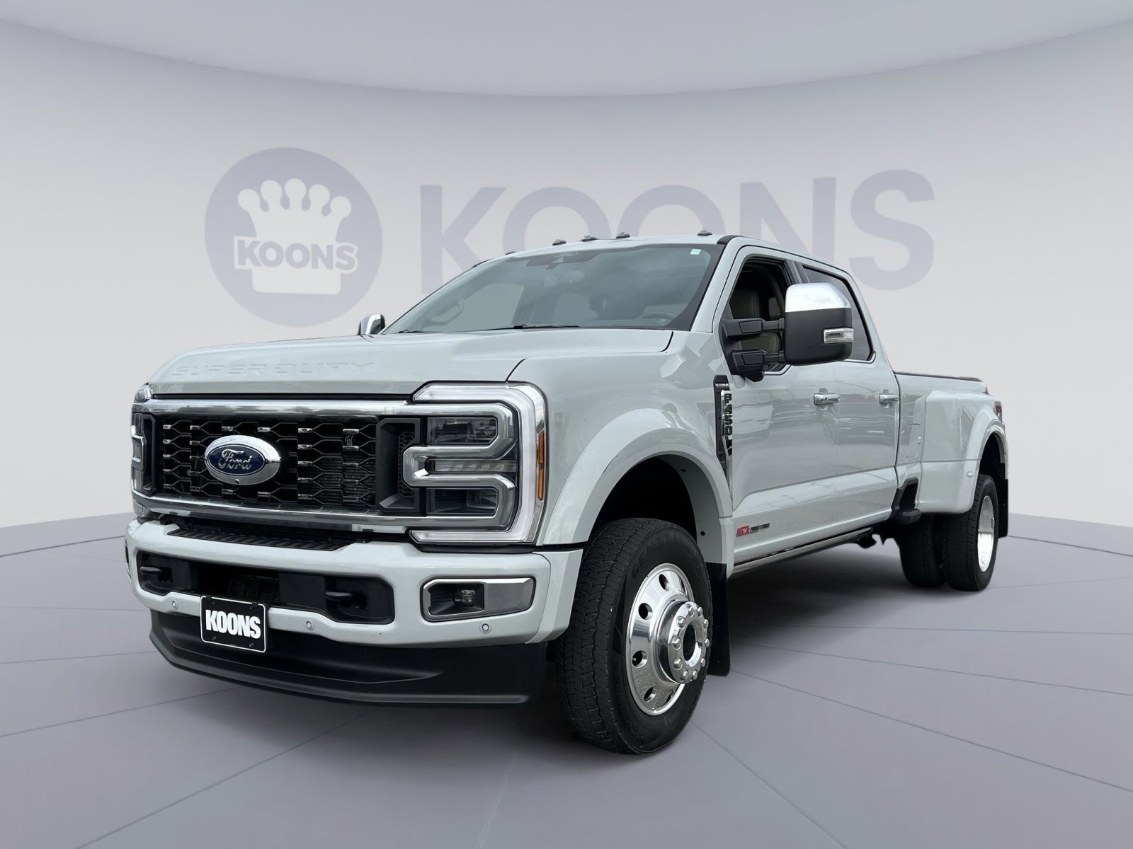 Used 2025 Ford F450 Platinum w/ Platinum Plus Package