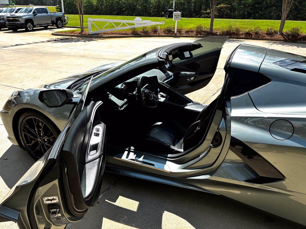Certified 2023 Chevrolet Corvette Stingray Coupe w/ 1LT RWD image 18