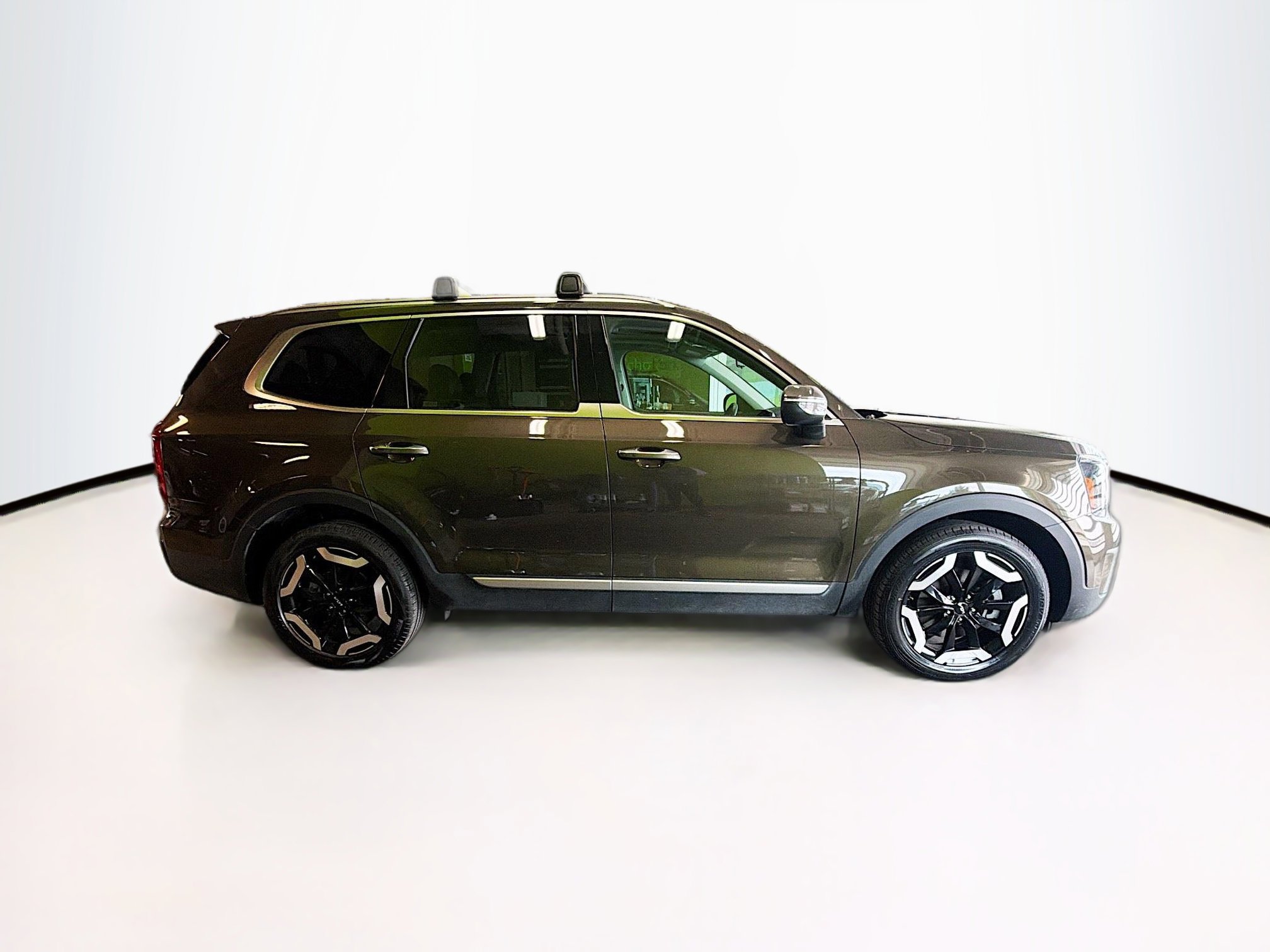 Used 2025 Kia Telluride S AWD/4WD image 10