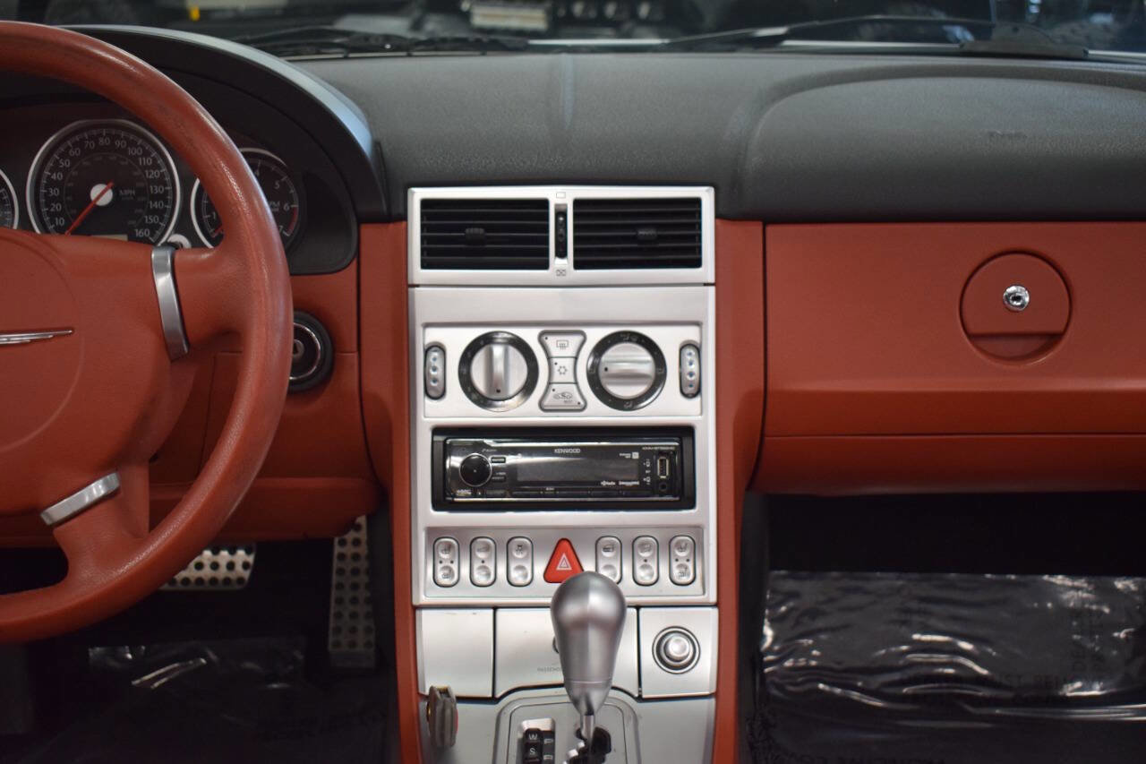 Used 2008 Chrysler Crossfire Limited image 42