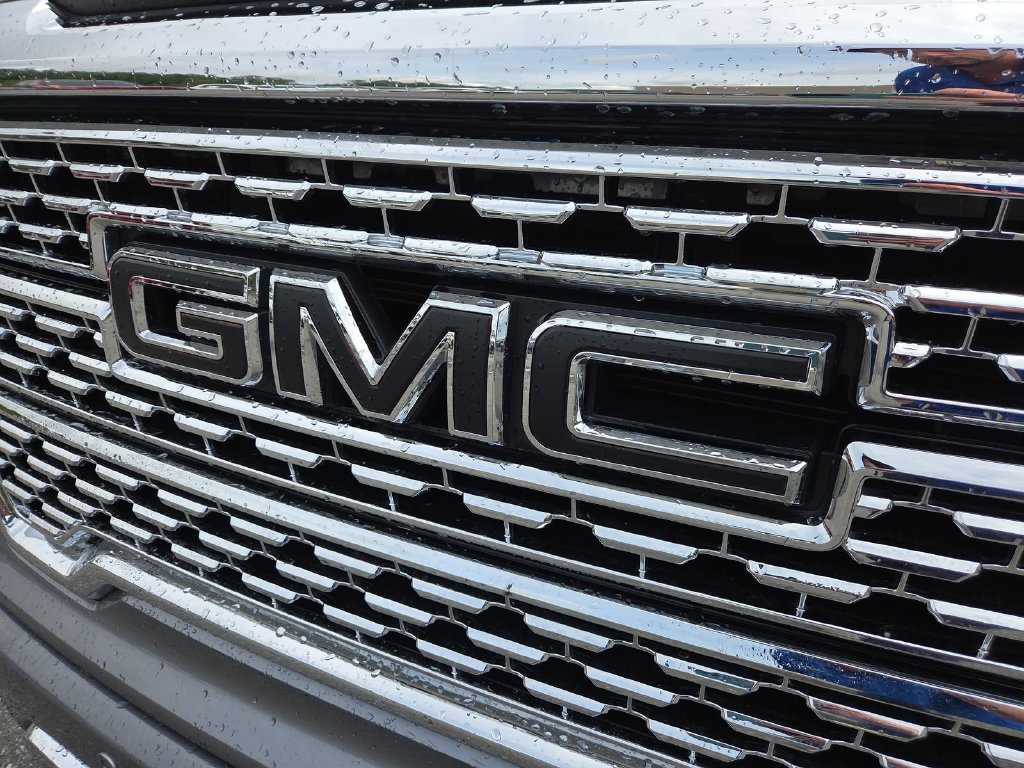Used 2021 GMC Sierra 1500 Denali AWD/4WD image 22