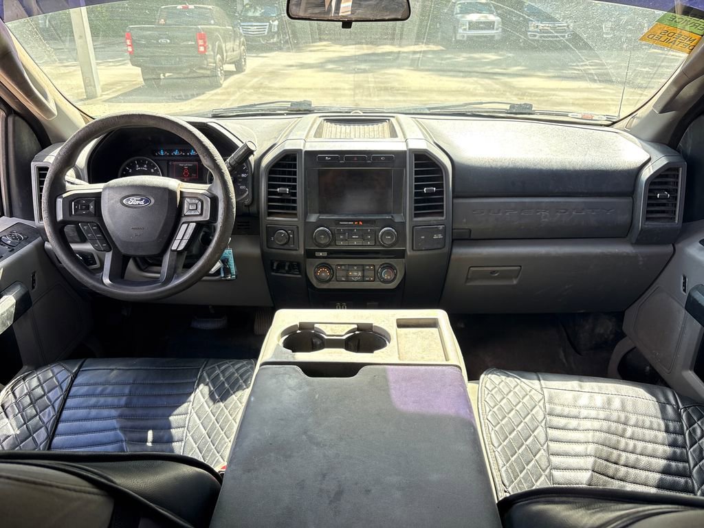 Used 2017 Ford F250 XL w/ STX Appearance Package AWD/4WD image 8