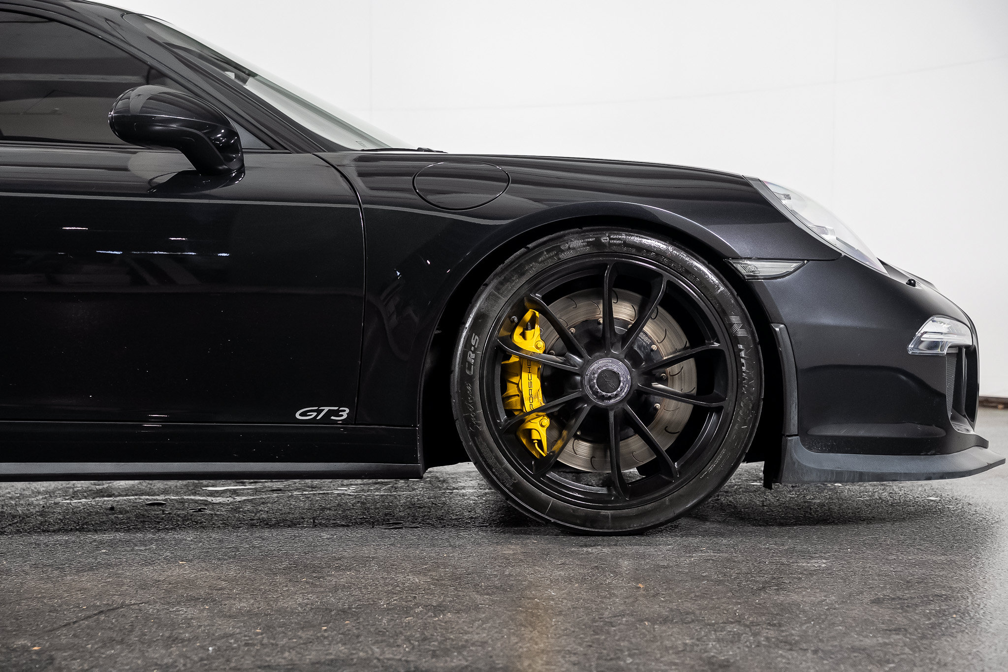 Used 2014 Porsche 911 GT3 w/ Sound Package Plus RWD image 33