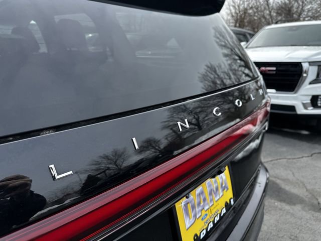 Certified 2025 Lincoln Aviator Reserve image 48