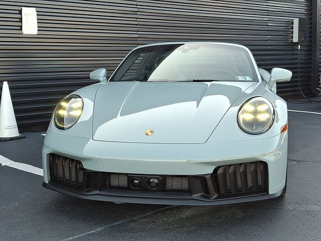 Certified 2025 Porsche 911 Targa 4 GTS AWD/4WD image 10