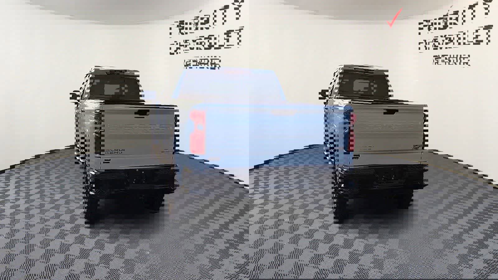 Used 2025 Chevrolet Silverado 1500 ZR2 w/ Technology Package image 7