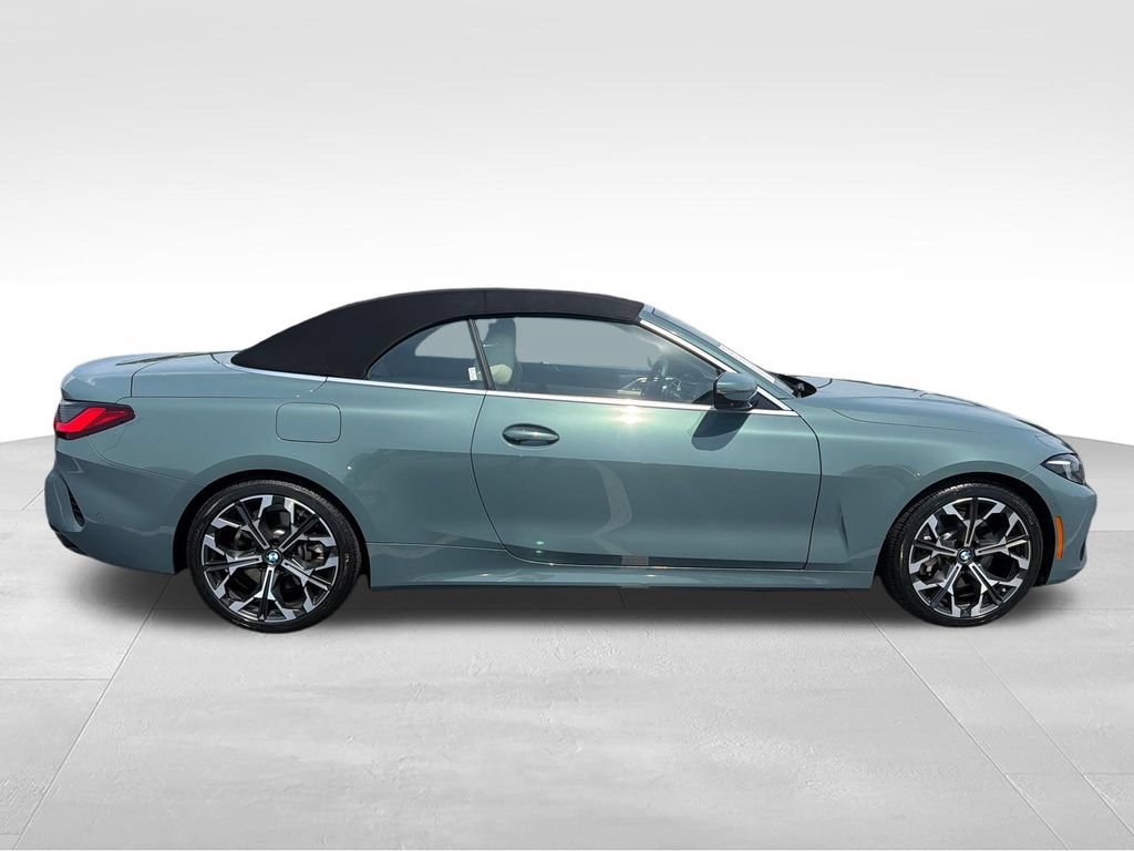 Used 2025 BMW 430i Convertible w/ Premium Package RWD image 6