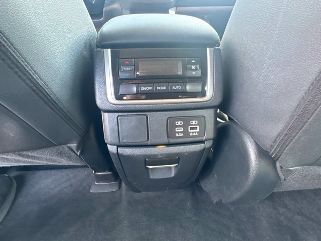 Certified 2024 Subaru Ascent Onyx Edition w/ Popular Package Onyx AWD/4WD image 14
