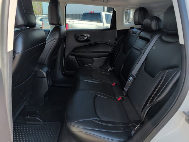 Used 2018 Jeep Compass Latitude w/ Popular Equipment Group AWD/4WD image 31