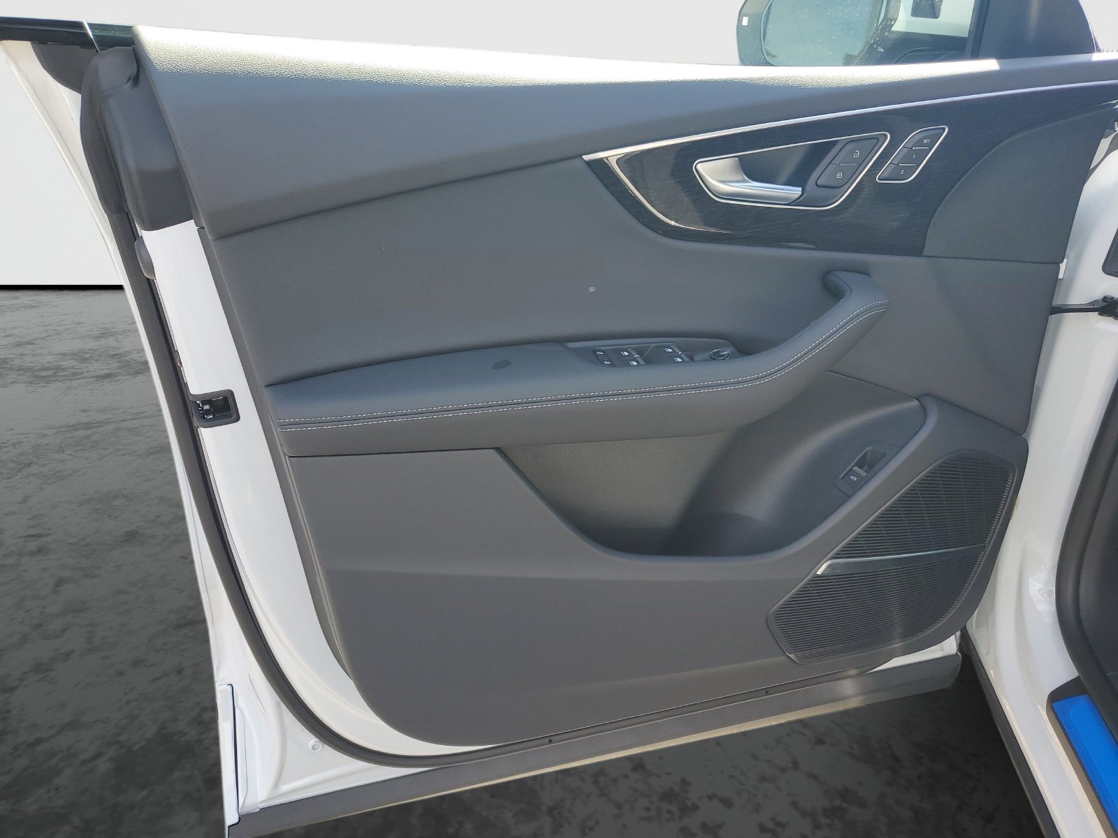 New 2026 Audi Q8 Premium Plus AWD/4WD image 21