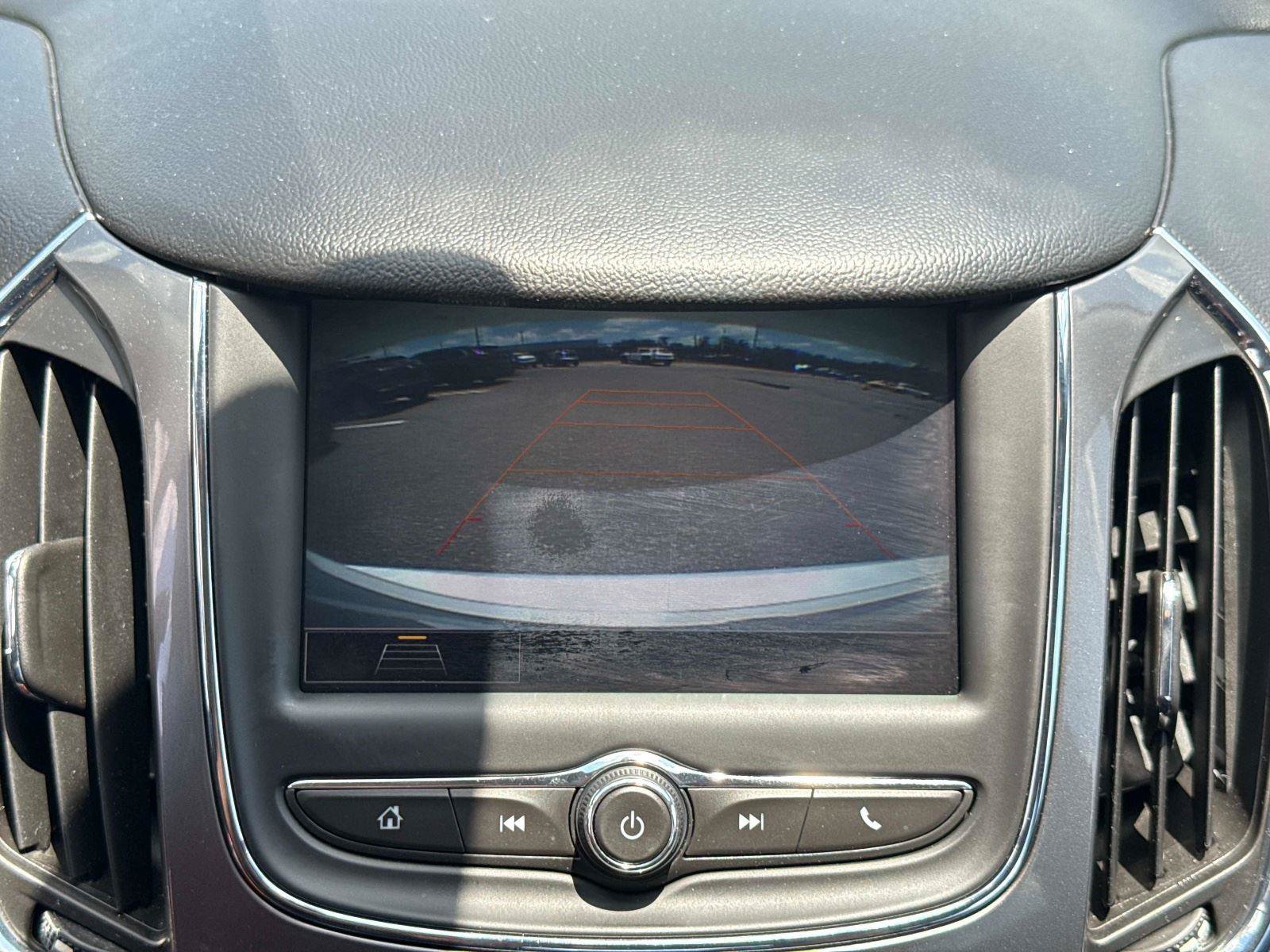 Used 2019 Chevrolet Cruze LT FWD image 21