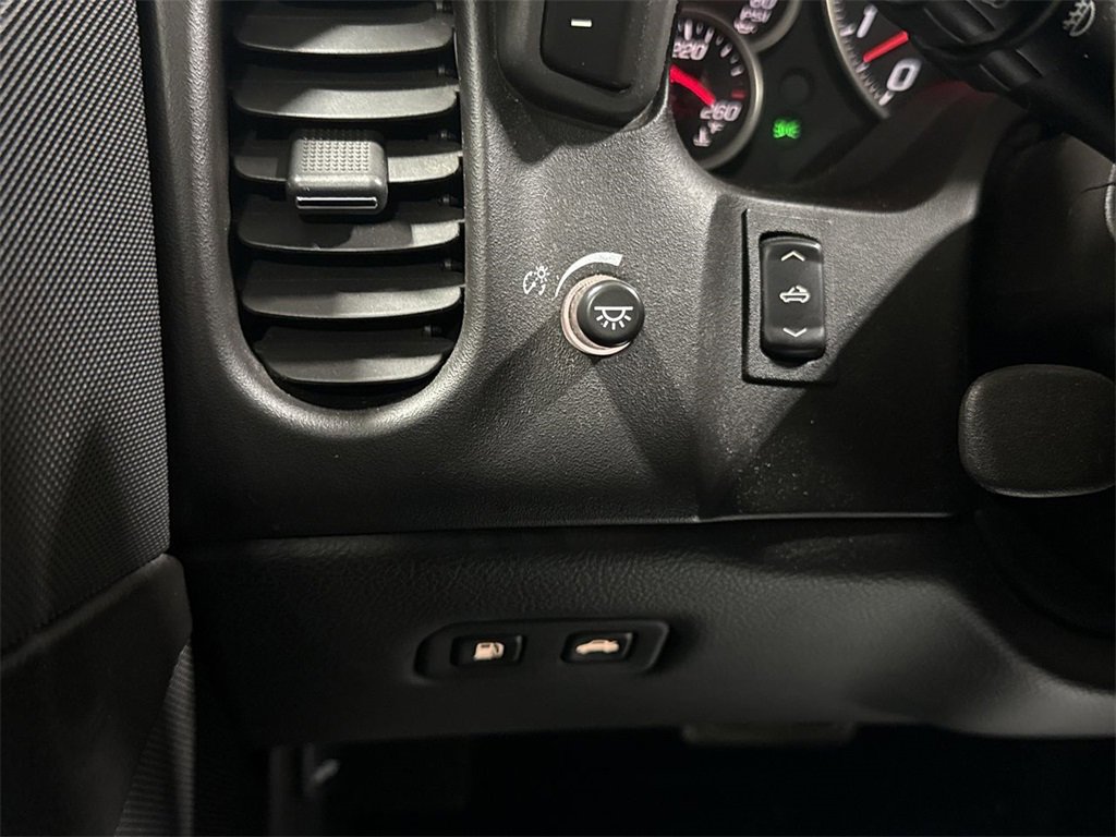 Used 2007 Chevrolet Corvette Convertible w/ Preferred Equipment Group image 17