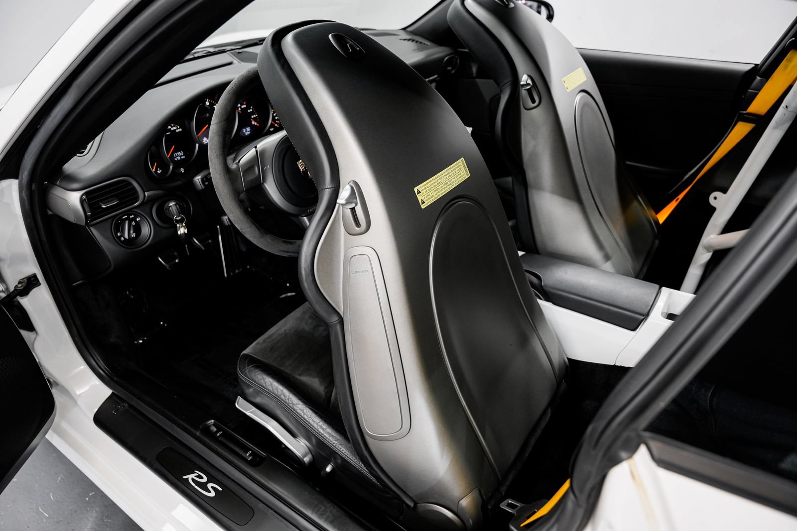 Used 2007 Porsche 911 GT3 RS RWD image 18