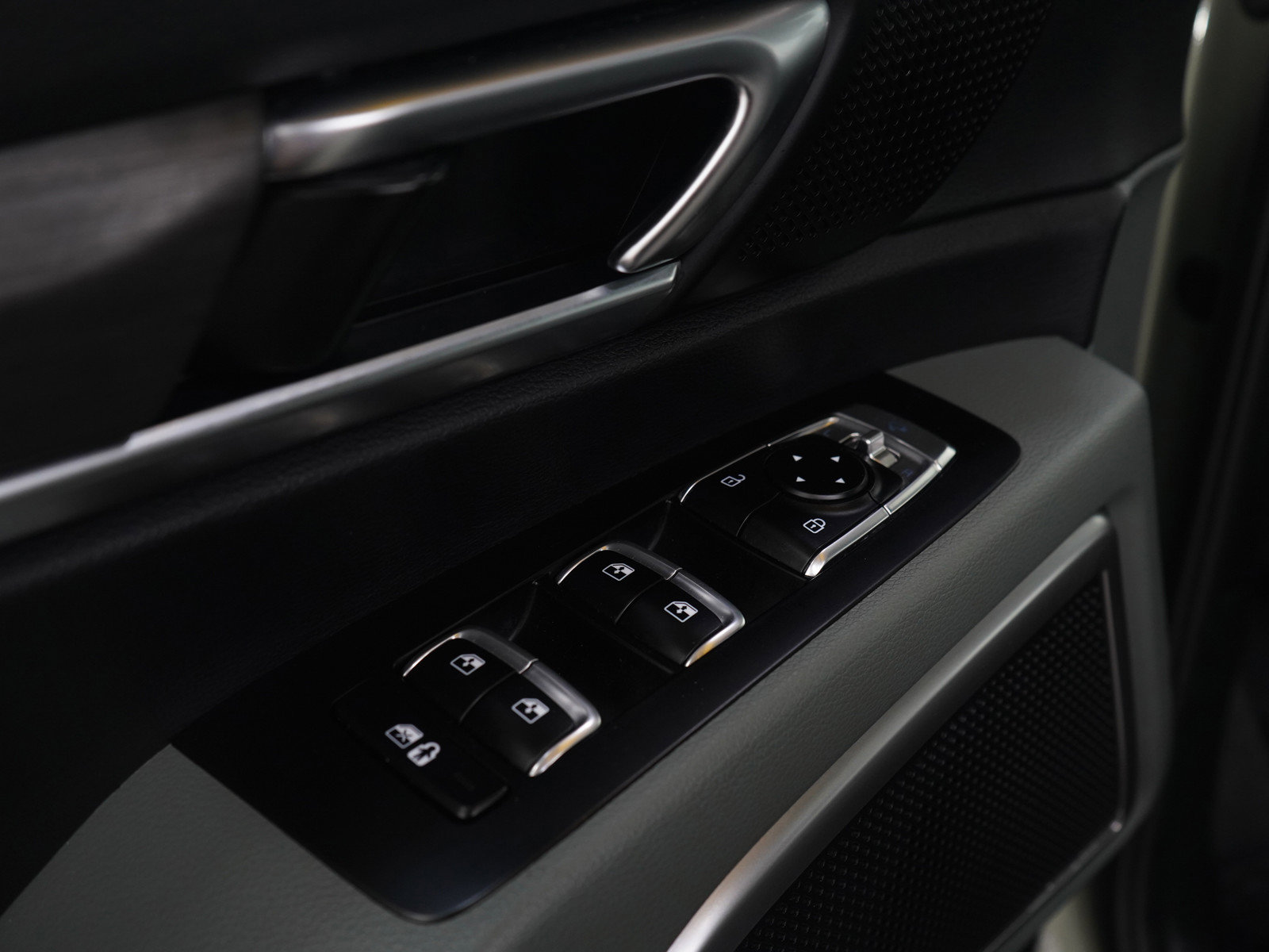 Used 2024 Kia Telluride EX X-Line image 23