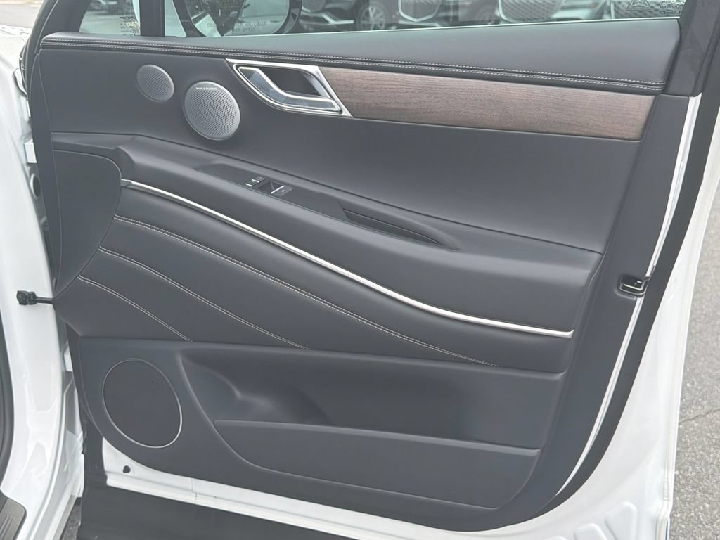 New 2026 Genesis GV80 3.5T Prestige AWD/4WD image 16