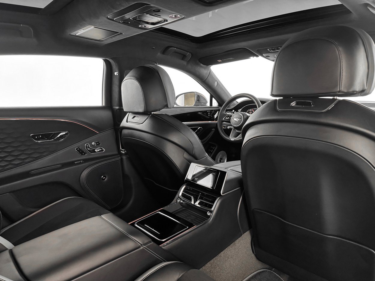 New 2025 Bentley Flying Spur Plug-In Hybrid AWD/4WD image 36