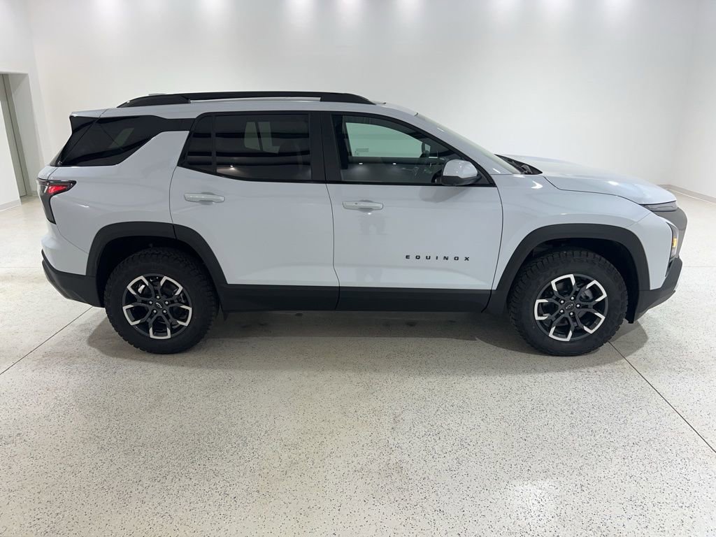 New 2026 Chevrolet Equinox ACTIV image 6