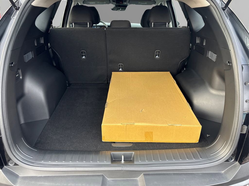 Certified 2025 Hyundai Tucson SE image 11