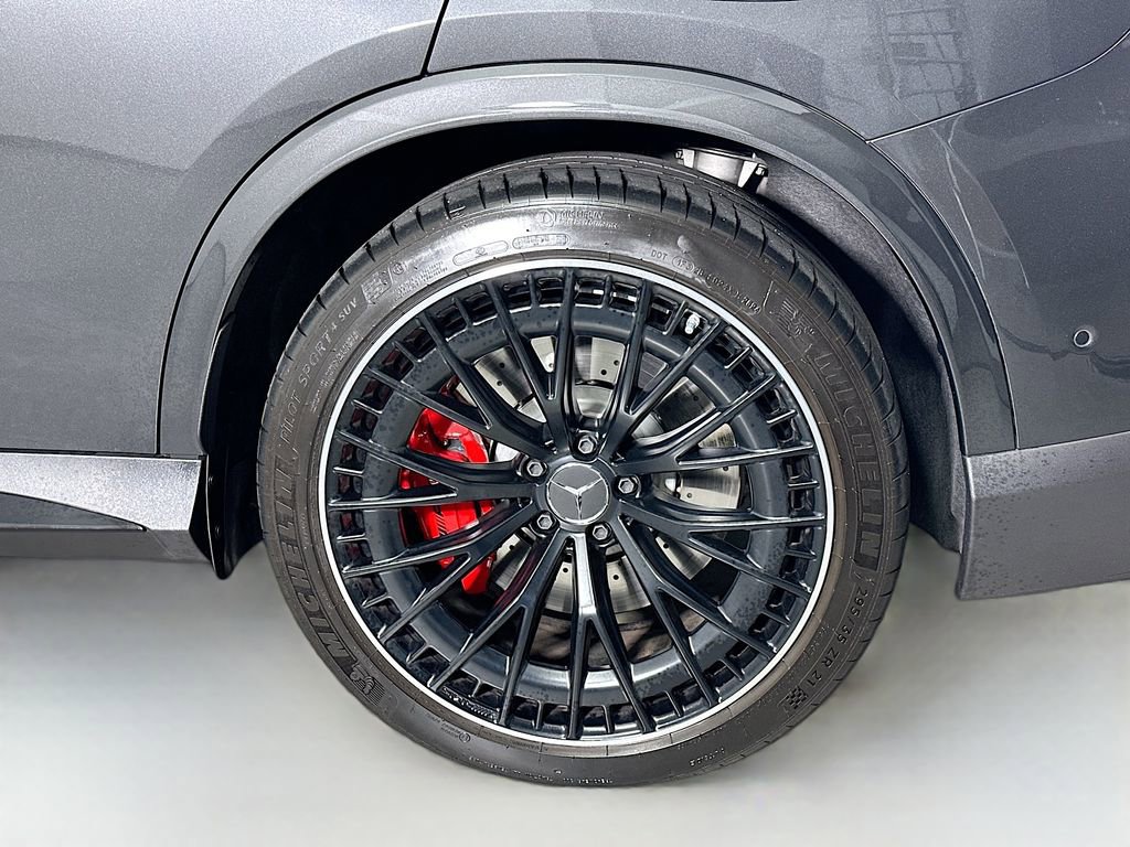 Used 2025 Mercedes-Benz GLC 63 AMG S image 34