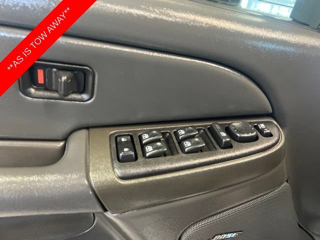 Used 2005 Chevrolet Silverado 1500 LS w/ Skid Plate Package AWD/4WD image 18