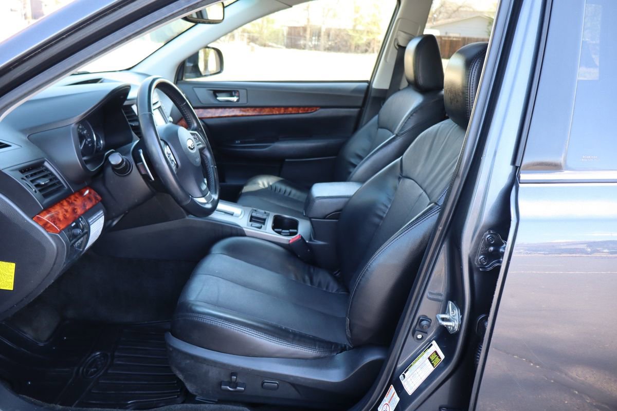 Used 2012 Subaru Outback 2.5i Limited w/ Moonroof Pkg image 19