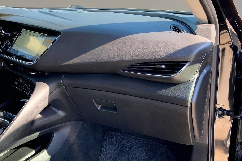 Used 2023 Buick Envision Avenir FWD image 17
