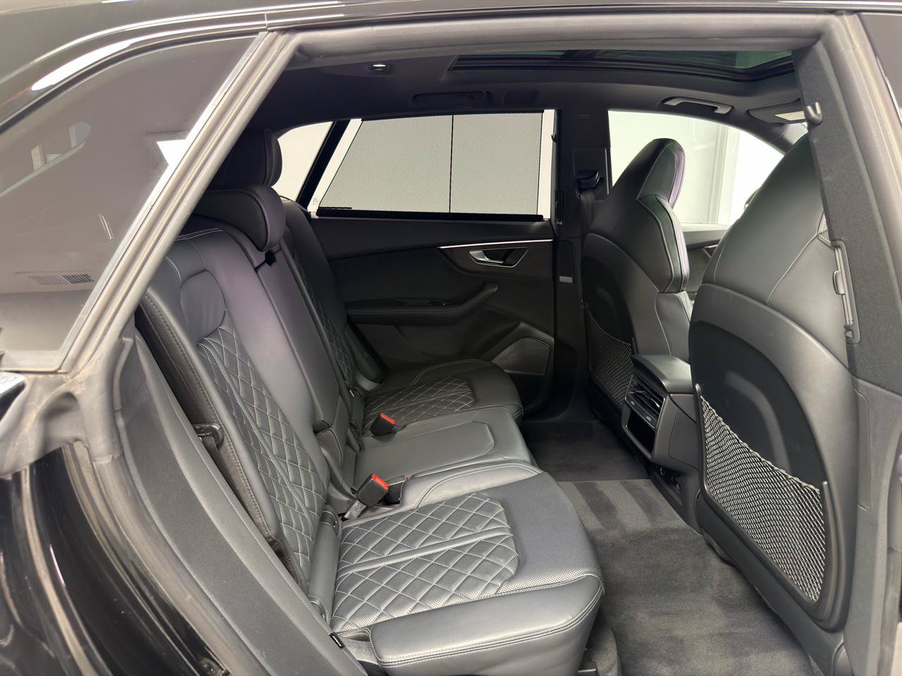 Used 2022 Audi SQ8 Prestige w/ Prestige Package AWD/4WD image 31