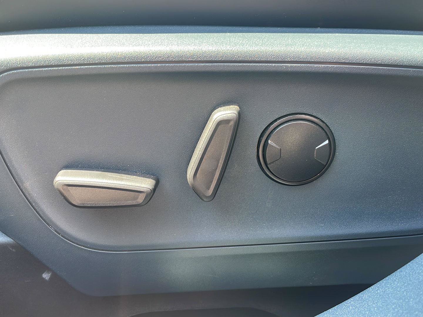 New 2026 Ford Maverick Lobo AWD/4WD image 12