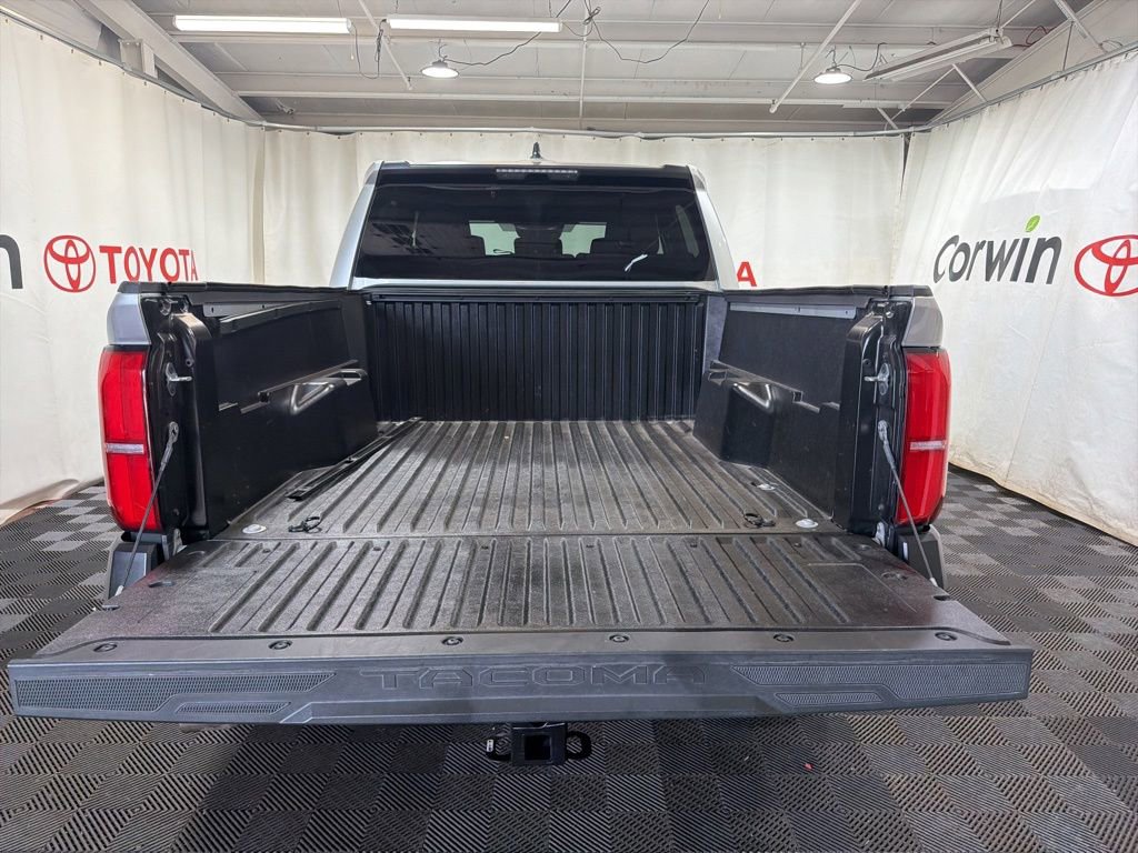 Used 2024 Toyota Tacoma SR AWD/4WD image 14
