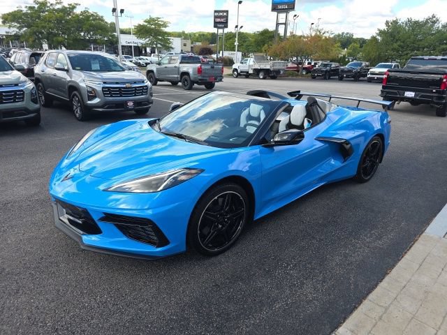 Used 2022 Chevrolet Corvette Stingray Preferred Conv w/ Z51 Performance Package RWD image 6