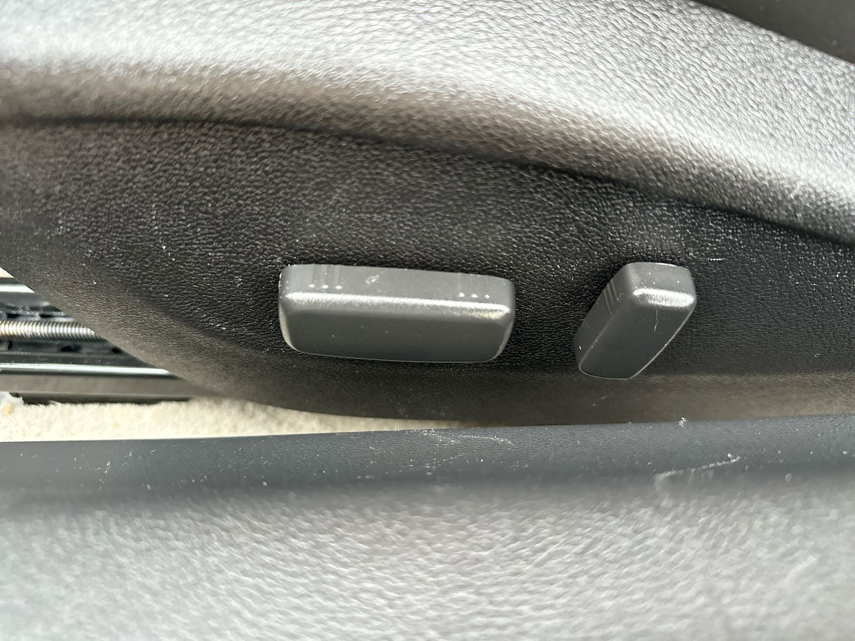 Used 2015 Chevrolet Camaro SS RWD image 12