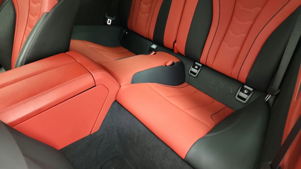 Used 2023 BMW M850i xDrive Coupe AWD/4WD image 25
