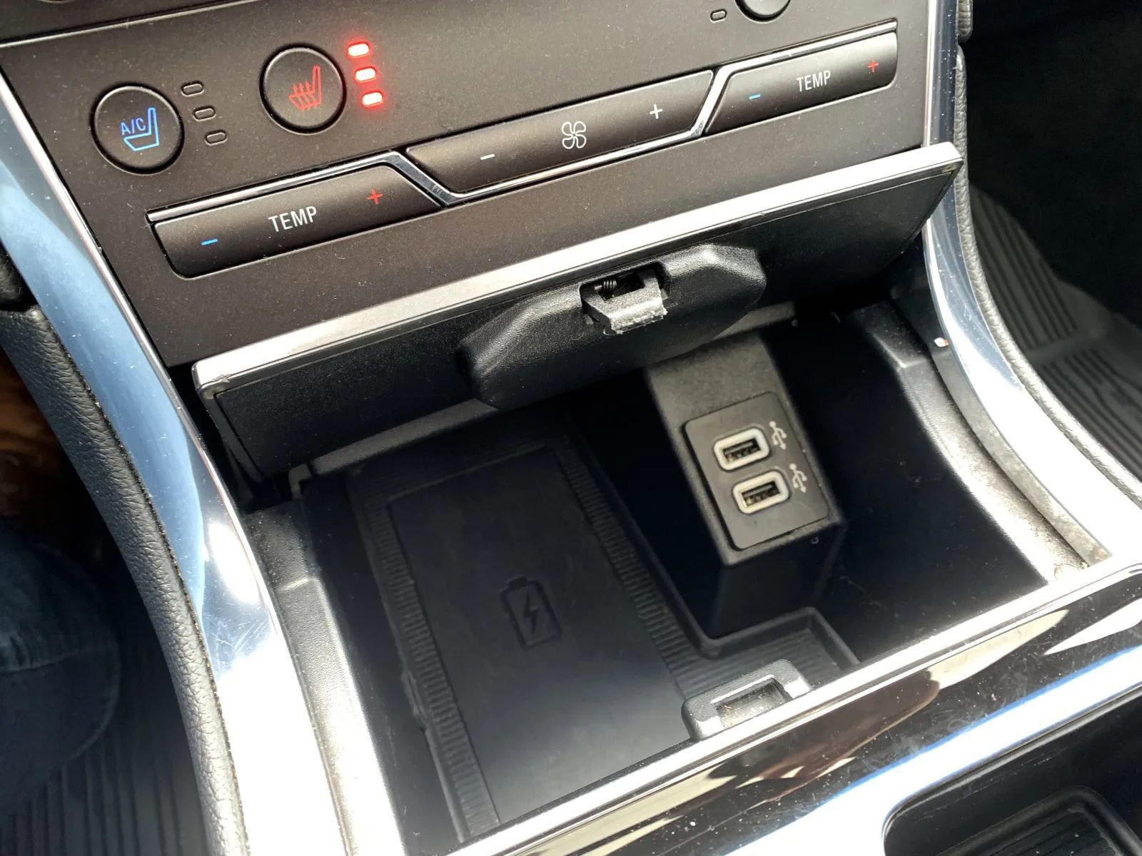 Used 2019 Ford Edge ST w/ Equipment Group 401A AWD/4WD image 19