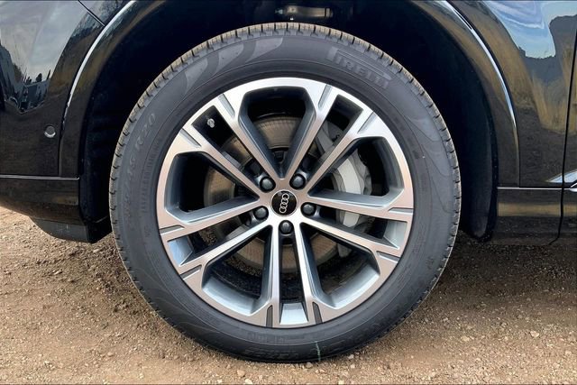 New 2026 Audi Q7 2.0T Premium image 11
