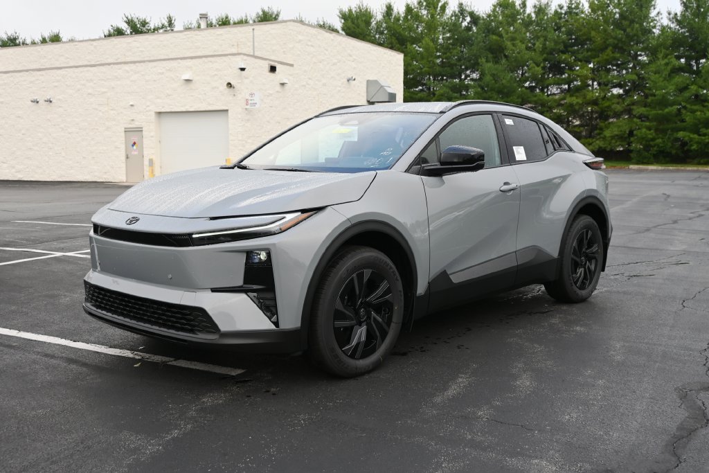 New 2026 Toyota C-HR AWD/4WD image 2