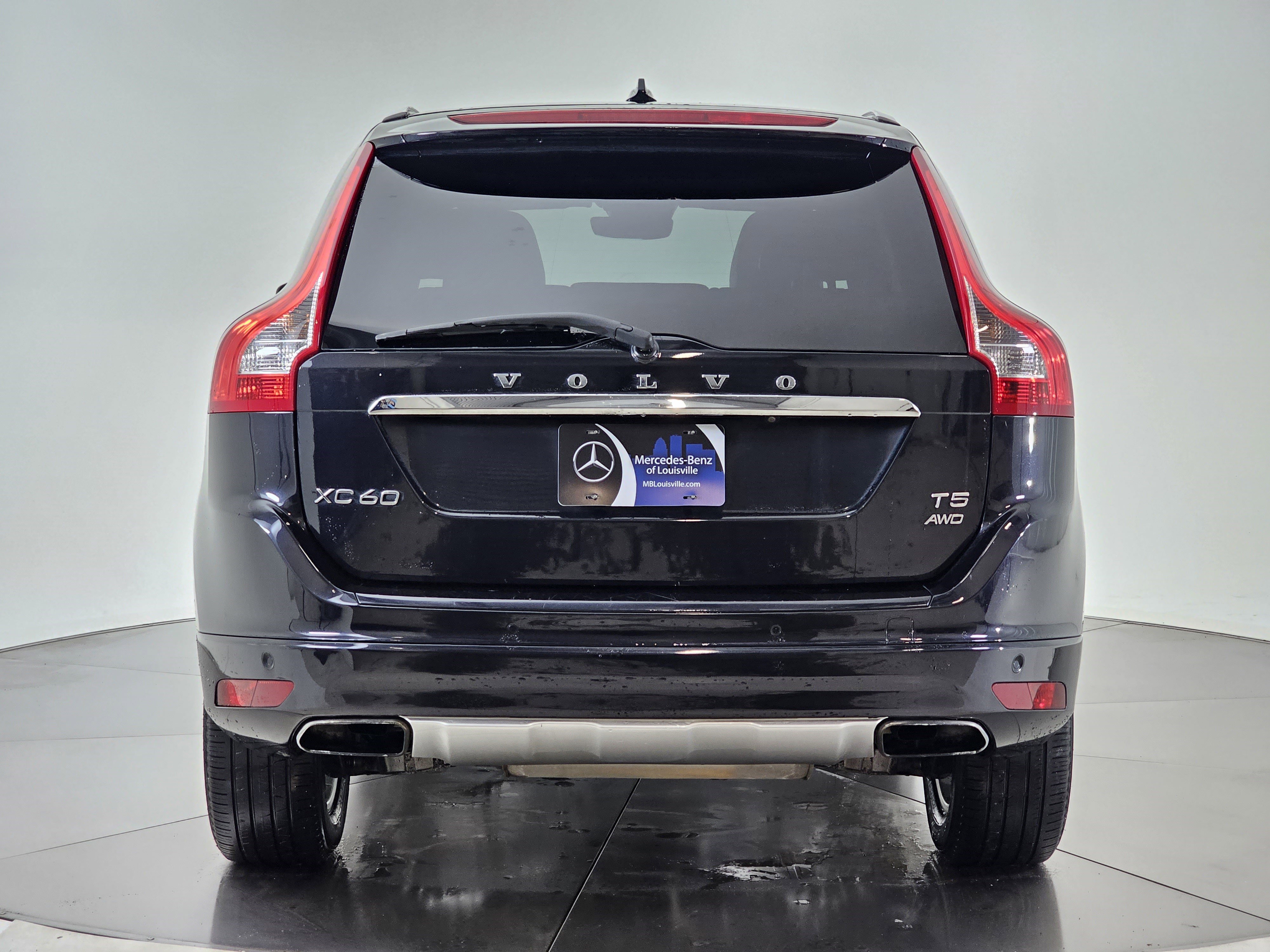 Used 2015 Volvo XC60 T5 image 4