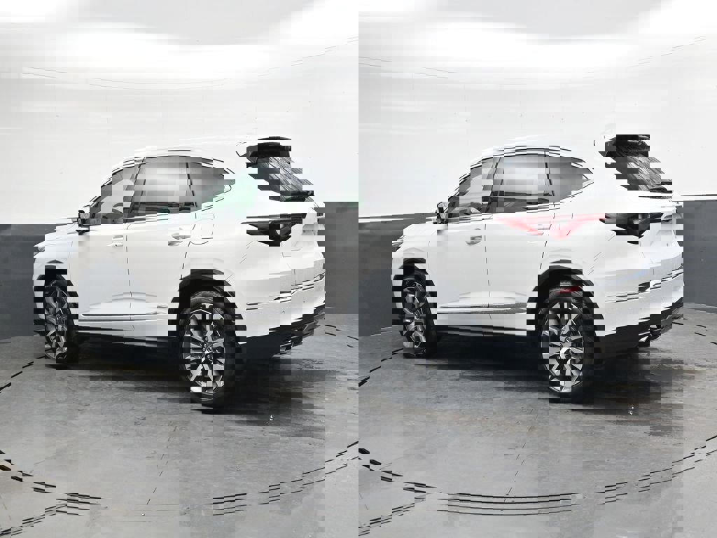 Used 2025 Acura MDX FWD w/ Technology Package image 6