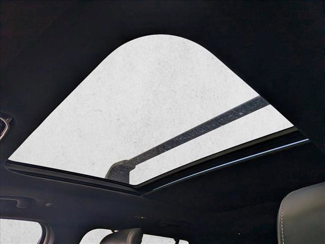 Used 2021 Jeep Grand Cherokee L Overland w/ Advanced Protech Group III image 17