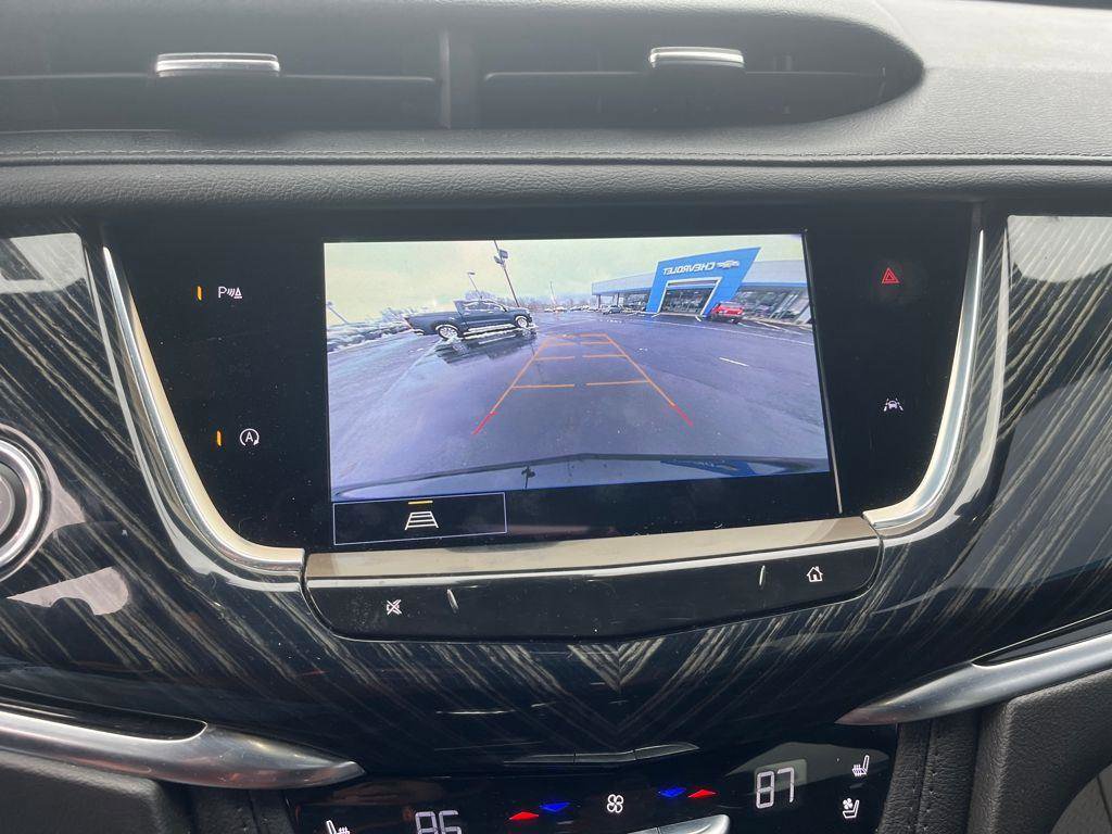 Used 2024 Cadillac XT6 Premium Luxury AWD/4WD image 14