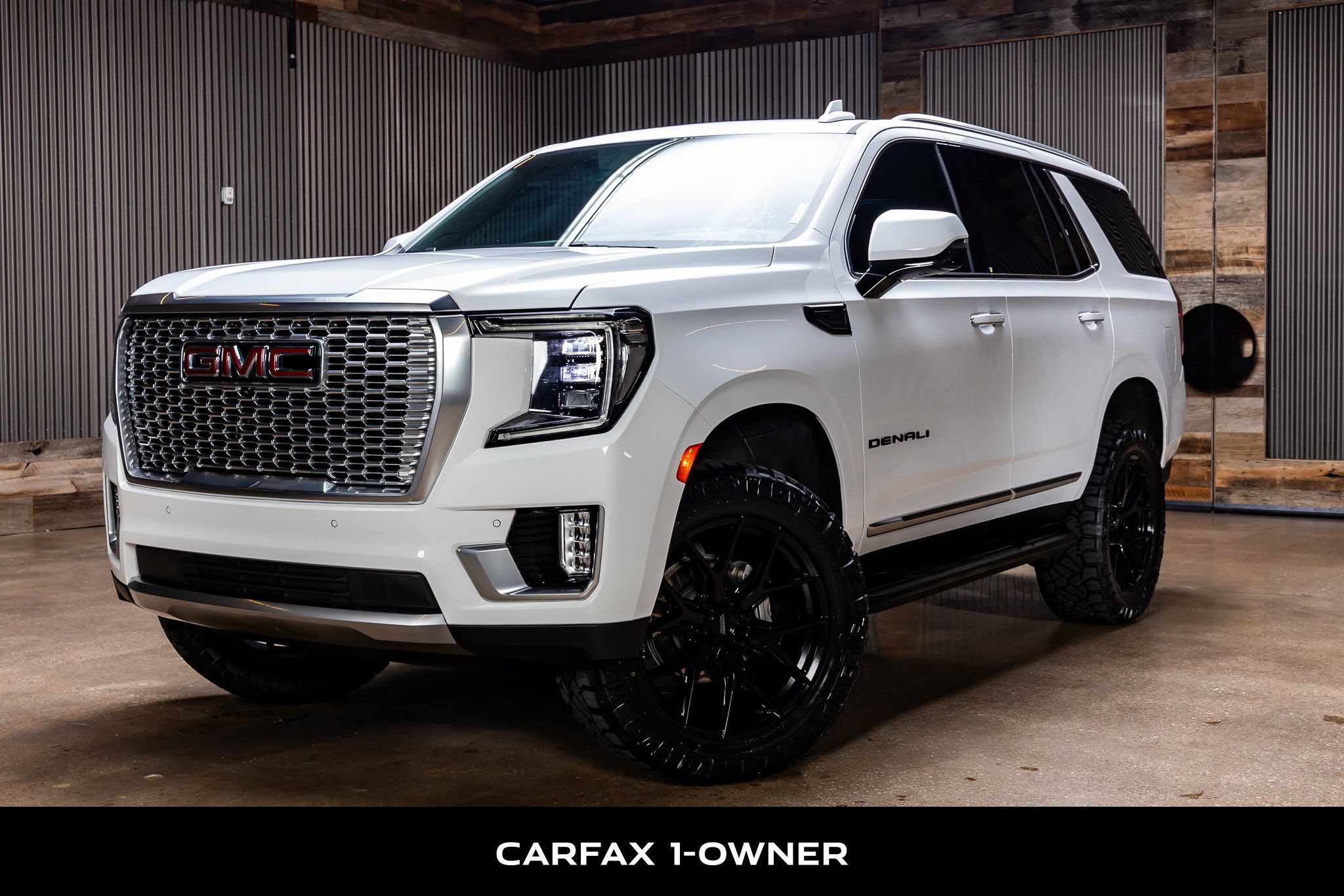 Used 2024 GMC Yukon Denali AWD/4WD image 5