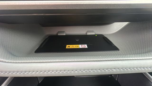 Used 2025 Toyota Highlander XLE FWD image 21