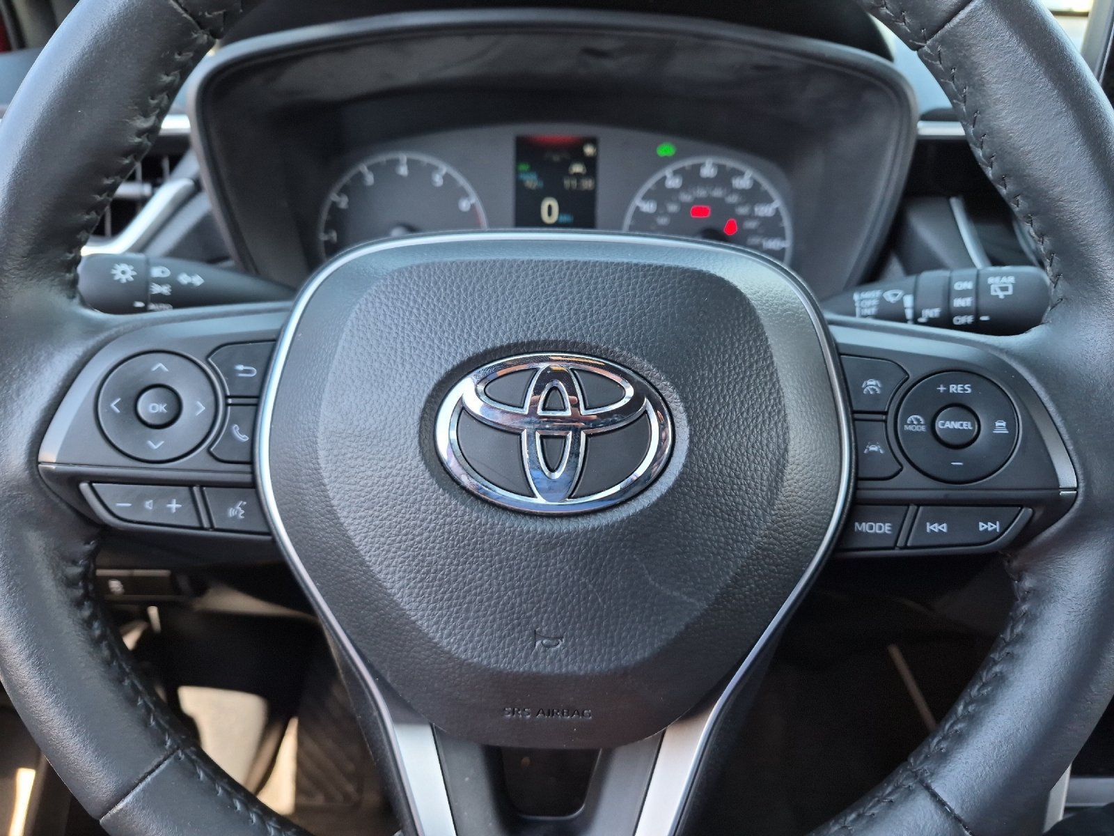 Used 2024 Toyota Corolla Cross AWD Hybrid image 21