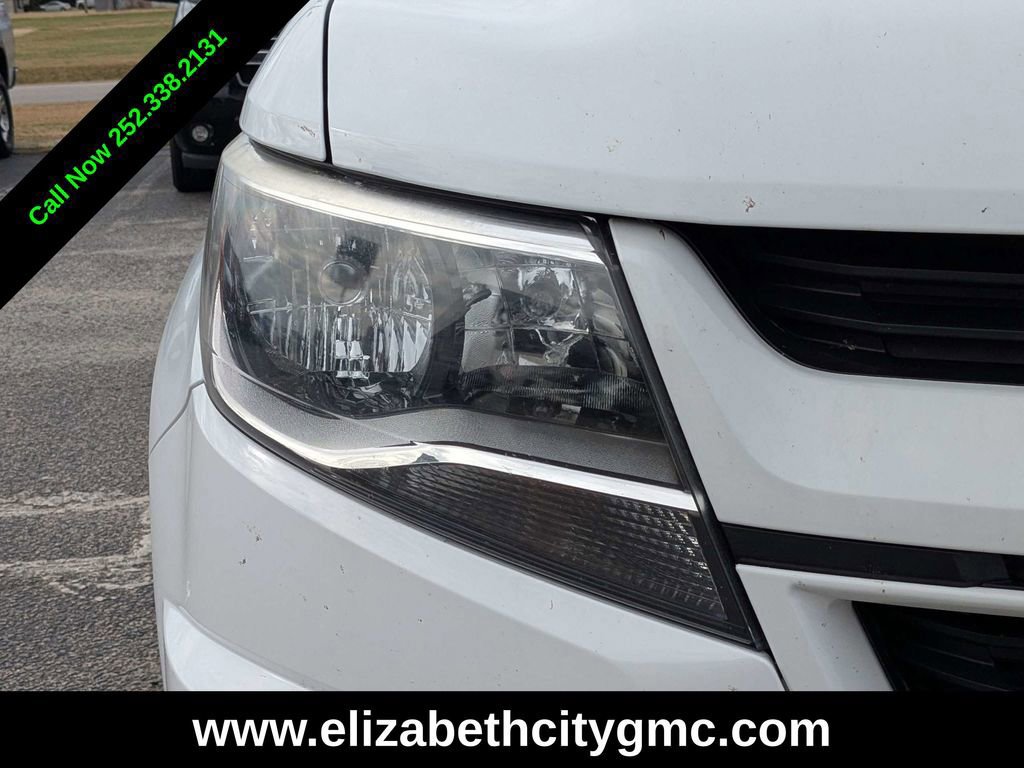 Used 2018 Chevrolet Colorado W/T w/ Custom Special Edition image 10