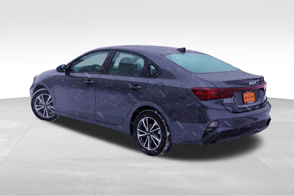 Certified 2022 Kia Forte LXS w/ LXS Technology Package image 8