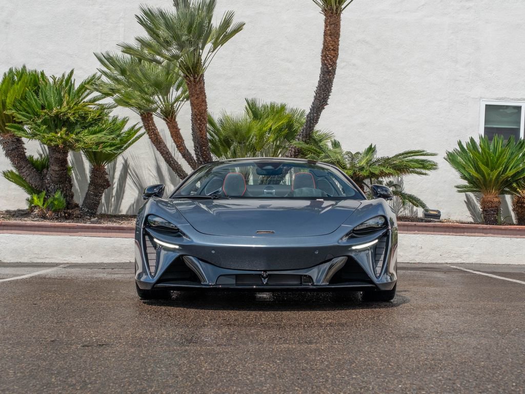 New 2026 McLaren Artura Spider image 2