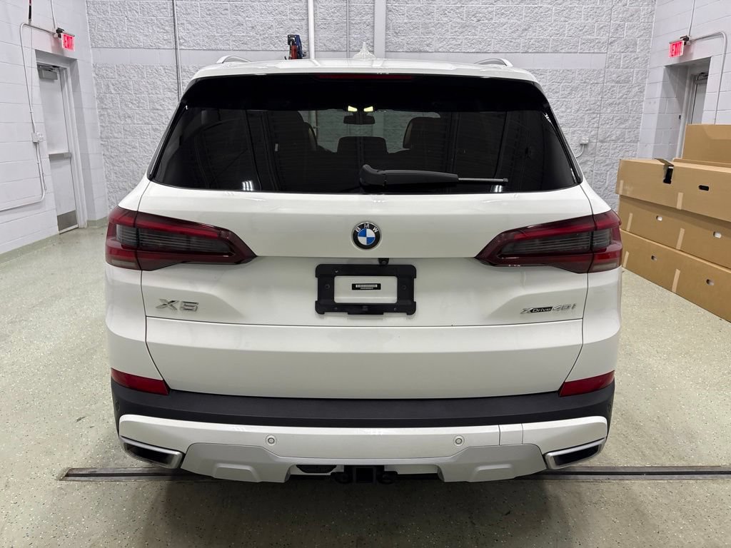 Used 2022 BMW X5 xDrive40i w/ Climate Comfort Package AWD/4WD image 5